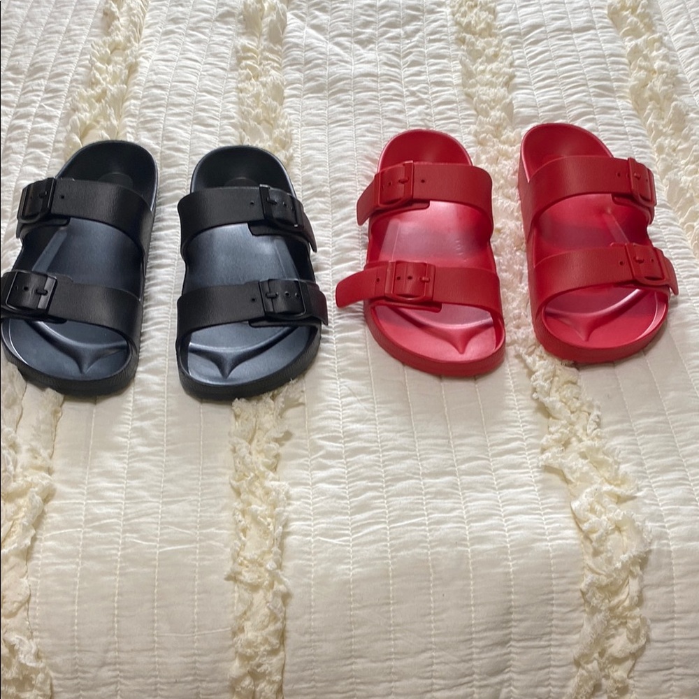 Black and Red Sandals with Wide Straps